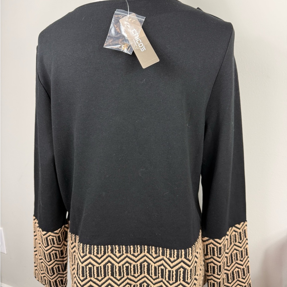 NWT Chico's blocked jacquard Black and Gold Patterned top size 2-large/12 - Picture 8 of 12